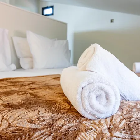 Apartment Palm Breeze Loft Estreito Da Calheta