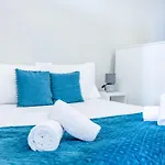 Palm Breeze Loft *