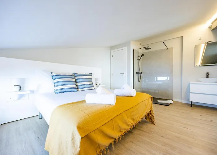 Palm Breeze Loft Apartament Estreito Da Calheta